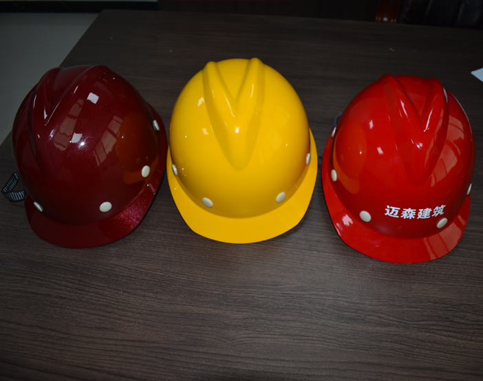 安全帽廠家小編為您講解特種勞動(dòng)防護(hù)用品安全標(biāo)志標(biāo)識(shí)。